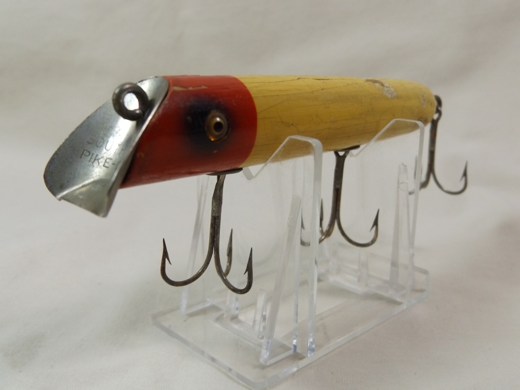 Antique & Vintage Fishing Lure Collection Online Auction - SUPERIOR AUCTION  LLC