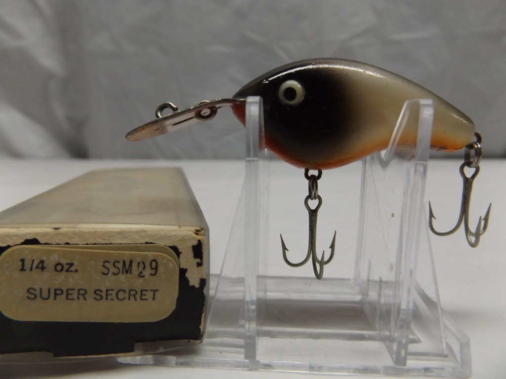 Vintage Mercury Minnow Fishing Lure 3” Three Hook Canary with Black Stripe 